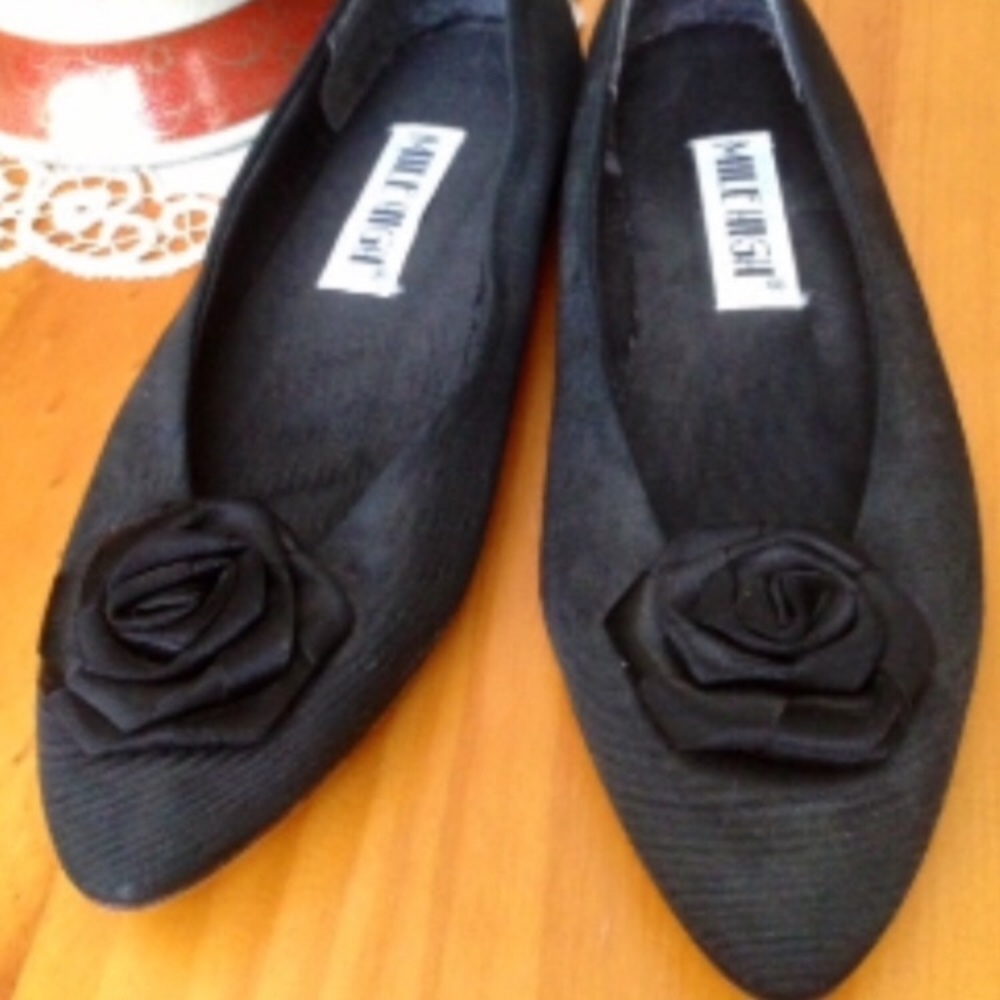 Vintage Mile High Embellished Flower Fabric Flats